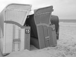 das Insel von borkum im das Deutsche Norden Meer foto