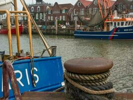 Der Hafen von Neuharlingersiel foto