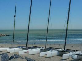 das Stadt von Ostende und das Belgier Küste foto