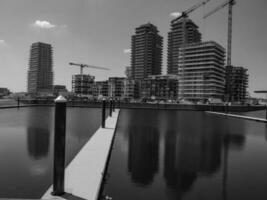 das Stadt von Ostende und das Belgier Küste foto