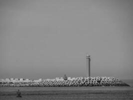 das Stadt von Ostende und das Belgier Küste foto