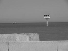 das Stadt von Ostende und das Belgier Küste foto