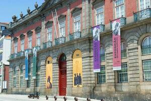 Museum im porto berühmt historisch Stadt, Portugal. die Architektur von alt Stadt. Reise zu Ribeira und Douro Fluss. foto