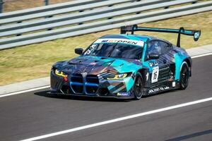 BMW m4 GT3. Motorsport und Rennen. Sport Auto und Supersportwagen. Aktion Fotografie. foto