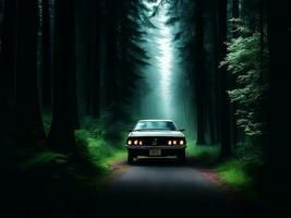 Bild ein gost Auto mit ein Wald auf Straße foto