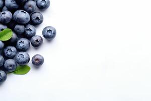 lecker Blaubeeren isoliert auf Weiß Hintergrund. Blaubeeren sind Antioxidans organisch Superfood. erstellt mit generativ ai Technologie foto