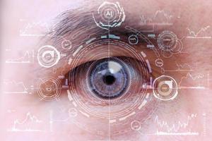 zukünftiger Mensch mit Cyber-Technologie-Augenpanel-Konzept