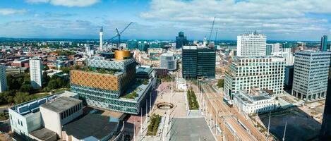 Antenne Aussicht von das Bibliothek von Birmingham, Baskerville Haus, hundertjähriges Jubiläum Platz foto