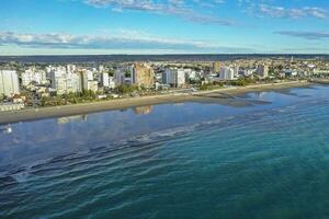 puerto madryn Stadt, Eingang Portal zu das Halbinsel Wald natürlich Reservieren, Welt Erbe Grundstück, Patagonien, Argentinien. foto