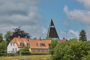 Blick auf das Dorf Svaneke in Dänemark foto