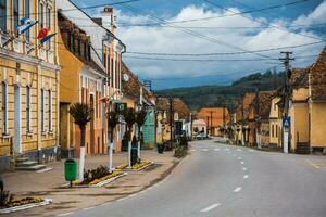 Biertan ein sehr schön mittelalterlich Dorf im Siebenbürgen, Rumänien. ein historisch Stadt, Dorf im Rumänien Das hat konserviert das fränkisch und gotisch architektonisch Stil. Reise Foto. foto