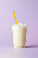 Vanille Milchshake im Plastik wegbringen Tasse isoliert auf Pastell- Hintergrund. ai generiert foto