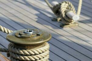 Segelboot Deck schließen oben foto