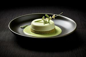 lecker Matcha Panna Cotta auf ein Platte, schwarz Hintergrund, Illustration, generativ ai foto