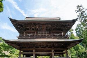 ein Schrein in Kamakura in Japan foto