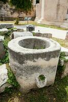 Detail von das uralt Ruinen beim das römisch Agora gelegen zu das Norden von das Akropolis im Athen foto