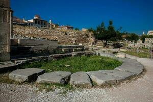 Ruinen von das Tetrakonch Kirche gebaut im das Gericht von das Hadrian Bibliothek im Athen Stadt Center foto