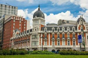 das historisch schön Gebäude von das königlich asturisch Unternehmen von Minen gebaut auf 1899 im Madrid foto