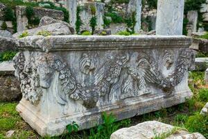 Detail von das uralt Ruinen beim das römisch Agora gelegen zu das Norden von das Akropolis im Athen foto