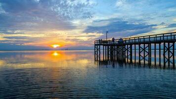 schön Sonnenuntergang Über Handy, Mobiltelefon Bucht auf das Alabama Golf Küste foto