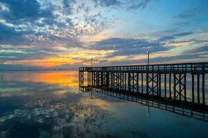 schön Sonnenuntergang Über Handy, Mobiltelefon Bucht auf das Alabama Golf Küste foto