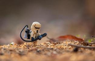 Warschau, Polen, April 2019 - Lego Star Wars Minifigur Sandtrooper foto