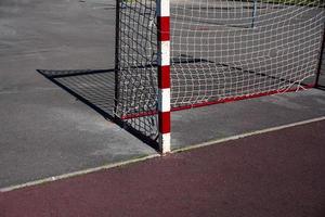 alte Straßenfußballtor-Sportausrüstung foto