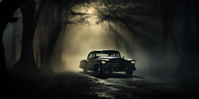 ai generiert. ai generativ. Jahrgang retro klassisch Auto auf Straße Nebel Nebel Wald Baum Natur draussen dunkel gotisch unheimlich Halloween Stimmung. Grafik Kunst foto