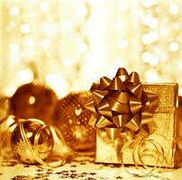 Weihnachten golden Geschenk Dekorationen foto