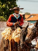 apore, goias, Brasilien - - 05 07 2023 zu Pferd Reiten Veranstaltung öffnen zu das Öffentlichkeit foto