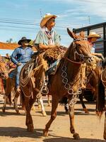 apore, goias, Brasilien - - 05 07 2023 zu Pferd Reiten Veranstaltung öffnen zu das Öffentlichkeit foto