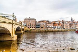 York, Yorkshire, Großbritannien - 3. September 2019 - York City mit River Ouse in York Großbritannien. foto