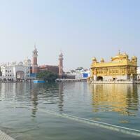 schön Aussicht von golden Tempel - - Harmandir sahib im Amritsar, Punjab, Indien, berühmt indisch Sikh Wahrzeichen, golden Tempel, das Main Heiligtum von sikhs im Amritsar, Indien foto