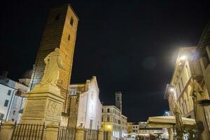 das Piazza del Duomo im pietrasanta lu foto