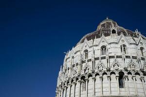 das Baptisterium im Piazza dei Miracoli im pisa foto