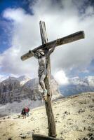 Dolomiten das Berg Gruppe von das Tofan Italien foto