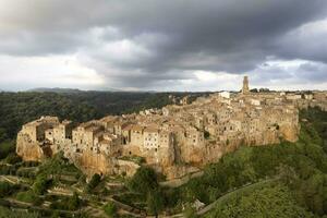 Antenne Aussicht von Dorf von Pitigliano Toskana Italien foto