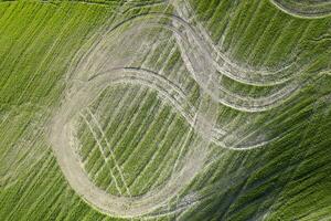 Zeichnungen links hinter nach Arbeiten das Land im Toskana Italien foto