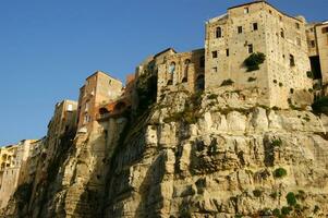 Einzelheiten von das Stadt von tropea im Apulien Italien foto