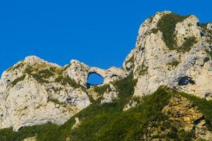 das suggestiv Aussicht von monte forato Italien foto