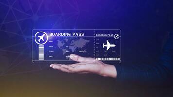Geschäftsmann halten mit Einsteigen bestehen Tickets Luft Reise Konzept, wählen Überprüfung elektronisch Flug Fahrkarte, Buchung Fahrkarte online Flug Reise Konzept foto