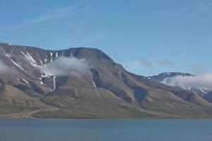 Landschaft in der Nähe von Longyearbyen, Spitzbergen, Norwegen foto