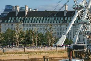 Millennium Rad im Vorderseite von London marriott Hotel Bezirk Halle foto