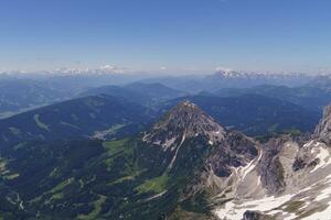 Sommer- Zeit im Österreich foto