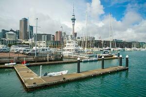 Landschaft Aussicht von Viadukt Hafen im das zentral von Auckland, Neu Neuseeland. foto