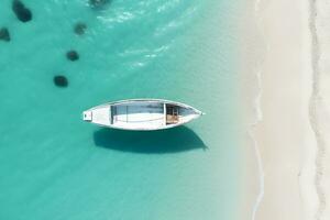 Antenne oben Aussicht von ein Boot auf das Meer Strand, ai generieren foto