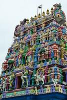 skulpturiert Fassade von das kapaleeshwarar Tempel, Mylapore, Chennai foto