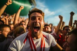 Belarussisch Strand Fußball Fans feiern ein Sieg foto