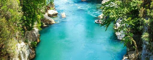 koprucay Fluss Schlucht im koprulu National Park im Truthahn im Antalya, manavgat. foto