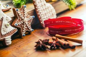 Weihnachten. Weihnachten Band Gebäck Lebkuchen und Dekoration foto